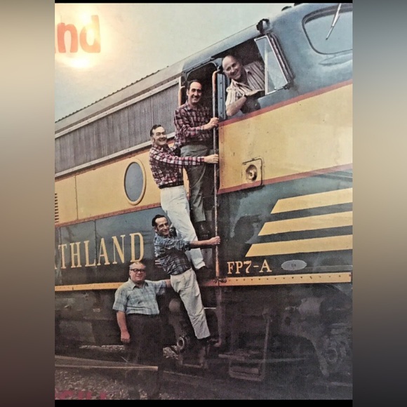 Vintage Sealed Travelin’ The Northland Record LP - Picture 2 of 13